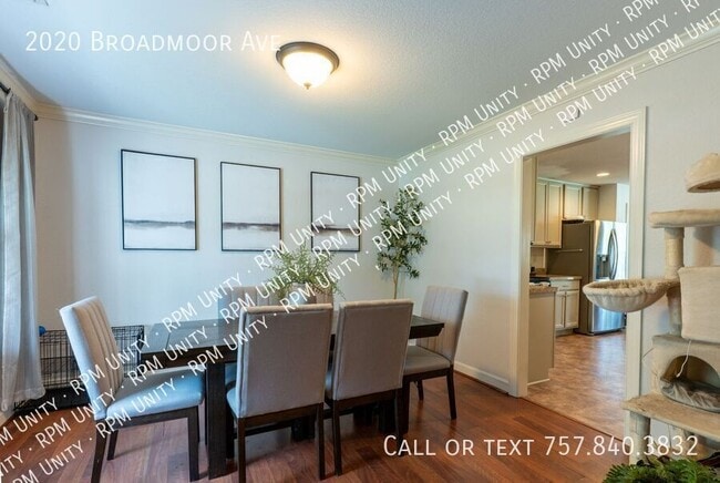 Building Photo - 2020 Broadmoor Ave