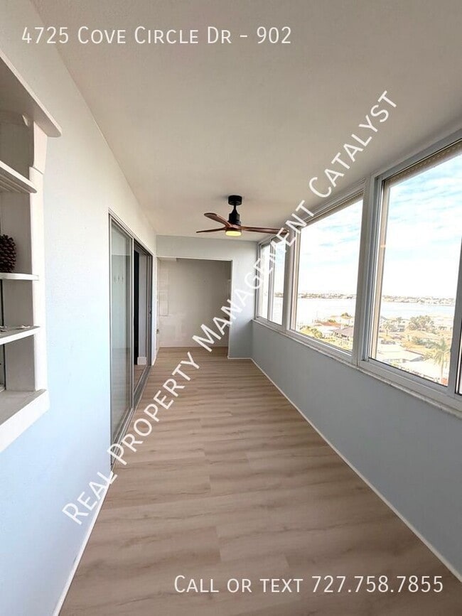 Building Photo - 4725 Cove Cir