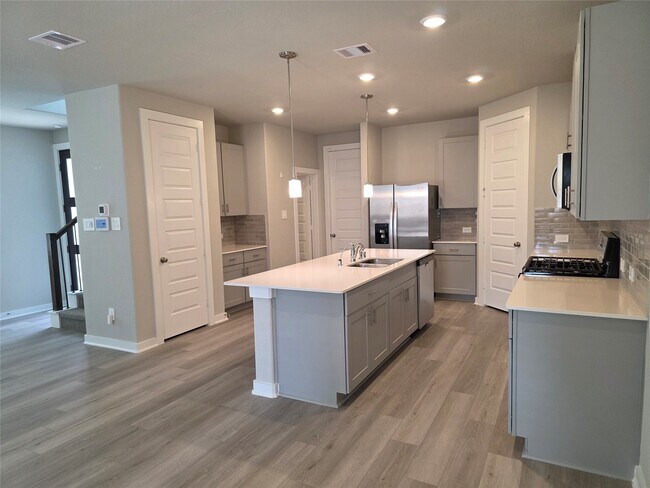 Building Photo - 4114 Glowing Hearth Dr