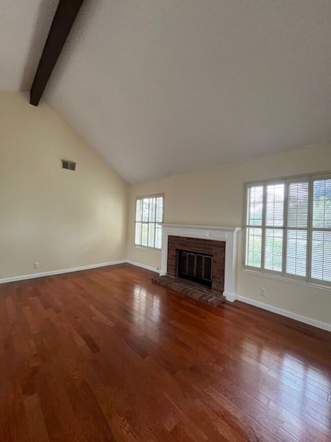 Building Photo - 14419 Outrigger Dr