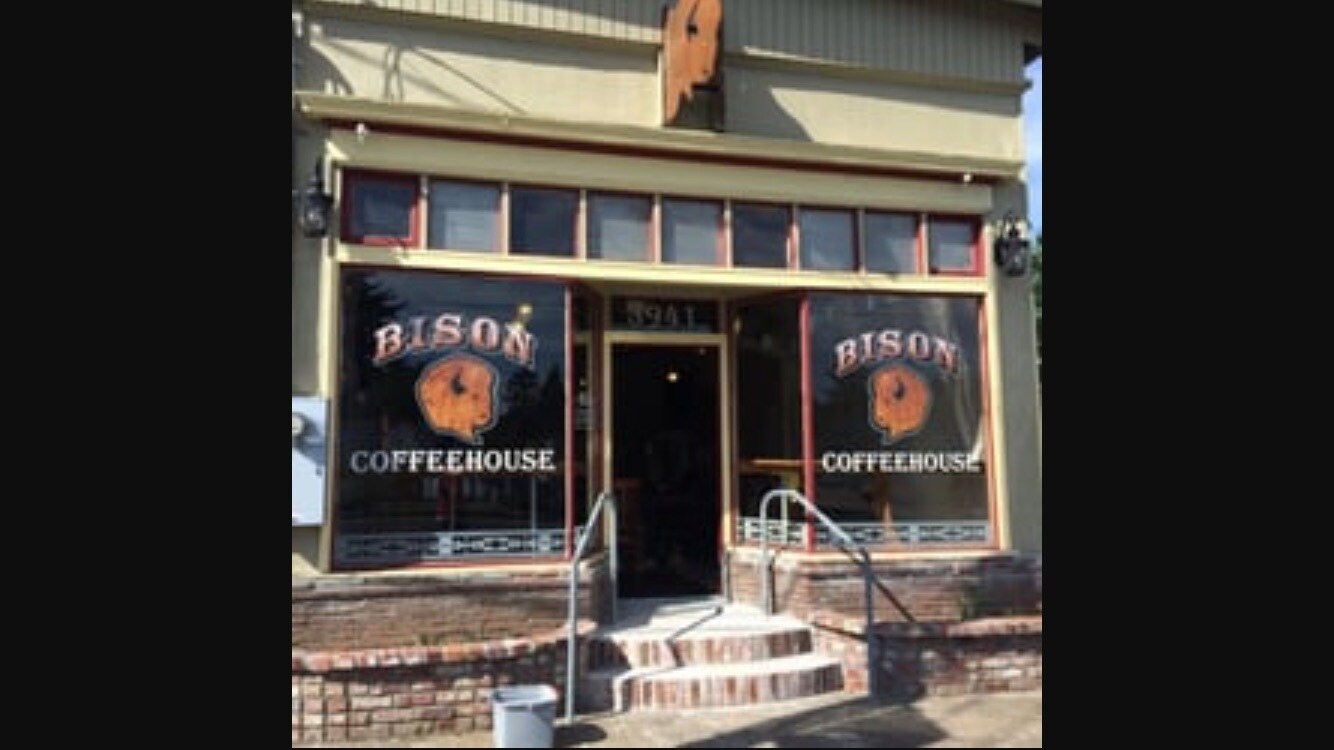 Building Photo - 6005 NE Failing St