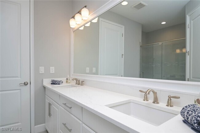 Building Photo - 8013 Calle Canovas Ct