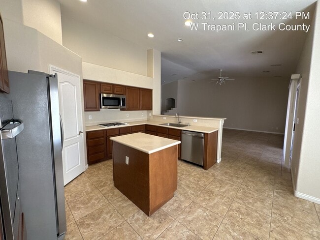 Building Photo - 4 Bedroom Single Story in Southern Highlands COMING SOON