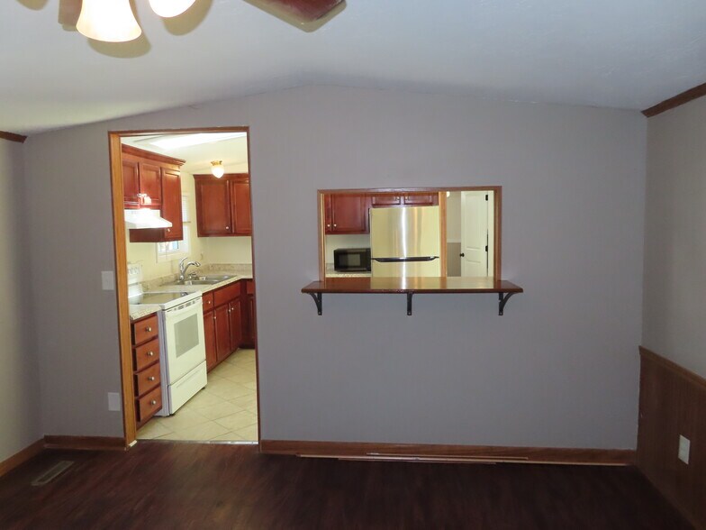 Building Photo - 220 Arkansas Ave