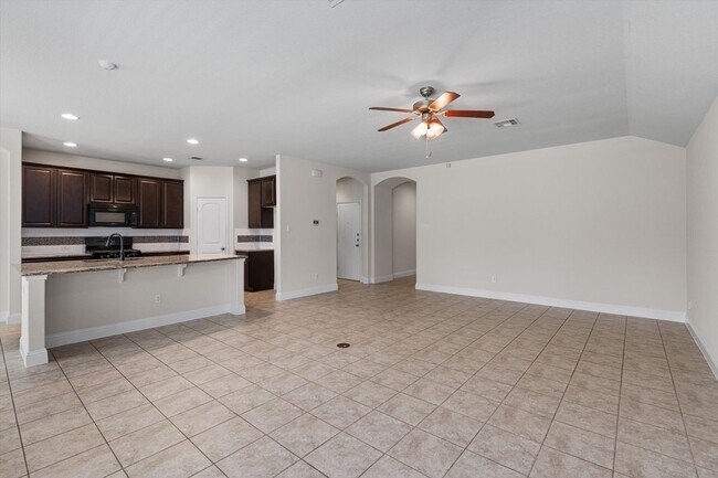 Building Photo - 3021 Angelina Ct