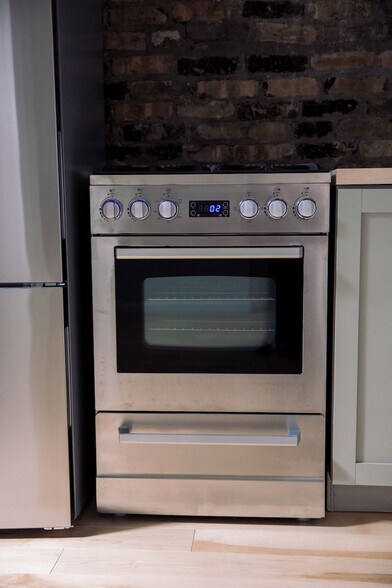 Building Photo - 3925 W Eddy St