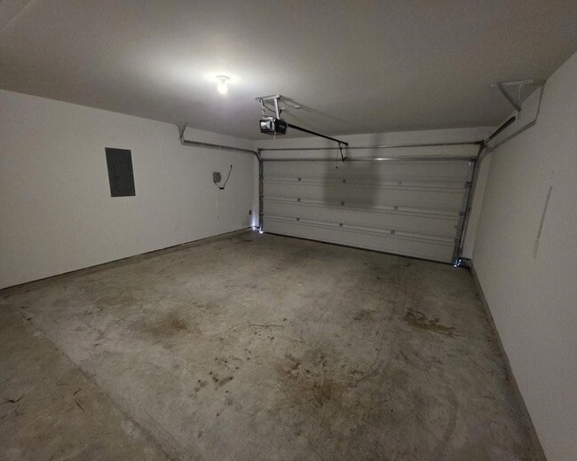 Building Photo - 4918 Natchez Trce