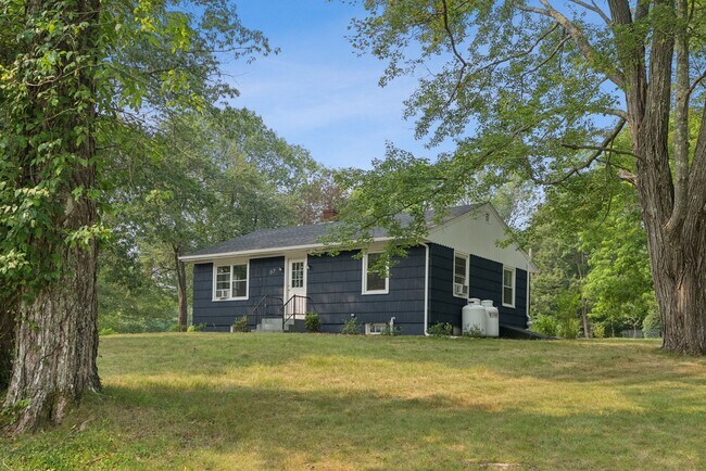 Building Photo - 67 Cutts Rd