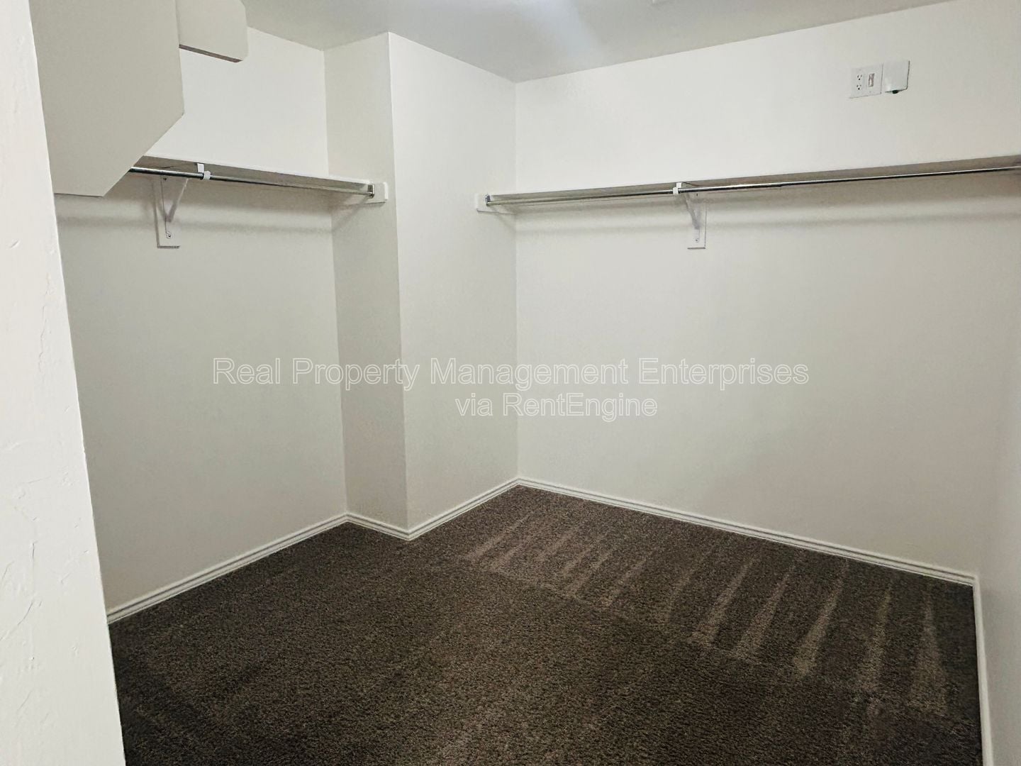 Building Photo - 11624 NW 96th St