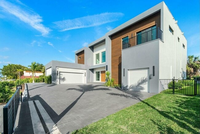 Building Photo - 13480 US-1