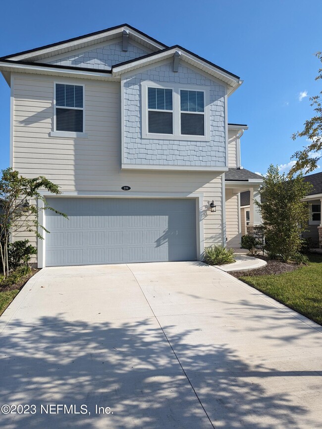 Building Photo - 251 Dahlia Falls Dr