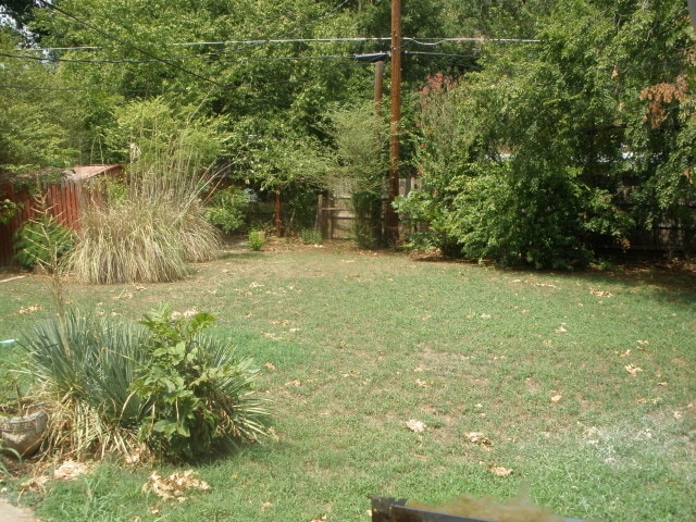 Building Photo - 836 W Knapp Ave