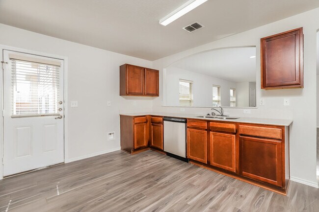 Building Photo - 10718 Goose Way