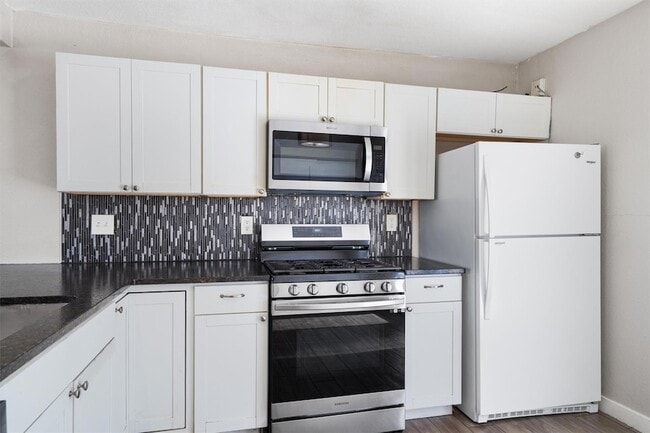 Building Photo - 4707 Little Hill Cir