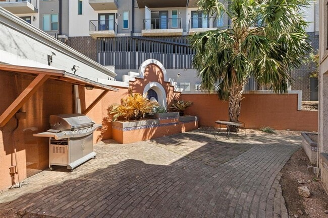 Building Photo - 1101 Shoal Creek Blvd