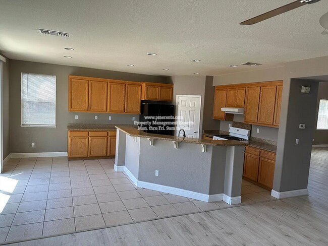 Building Photo - 10942 Sea Hawk Ct