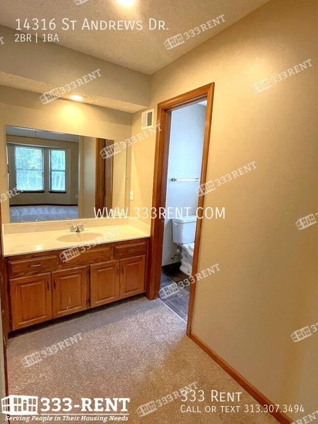 Building Photo - 14316 St Andrews Dr
