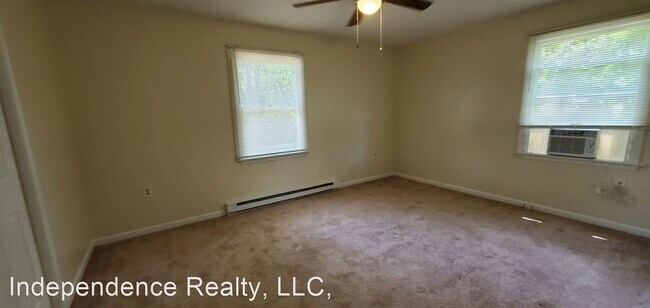 Building Photo - 2 br, 1 bath House - 89 Toll House Rd