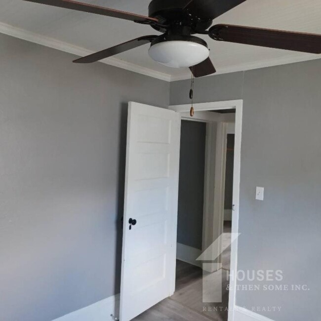 Building Photo - 104 Cooksey Ave