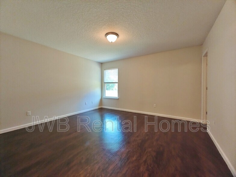 Building Photo - 8089 Firetower Rd