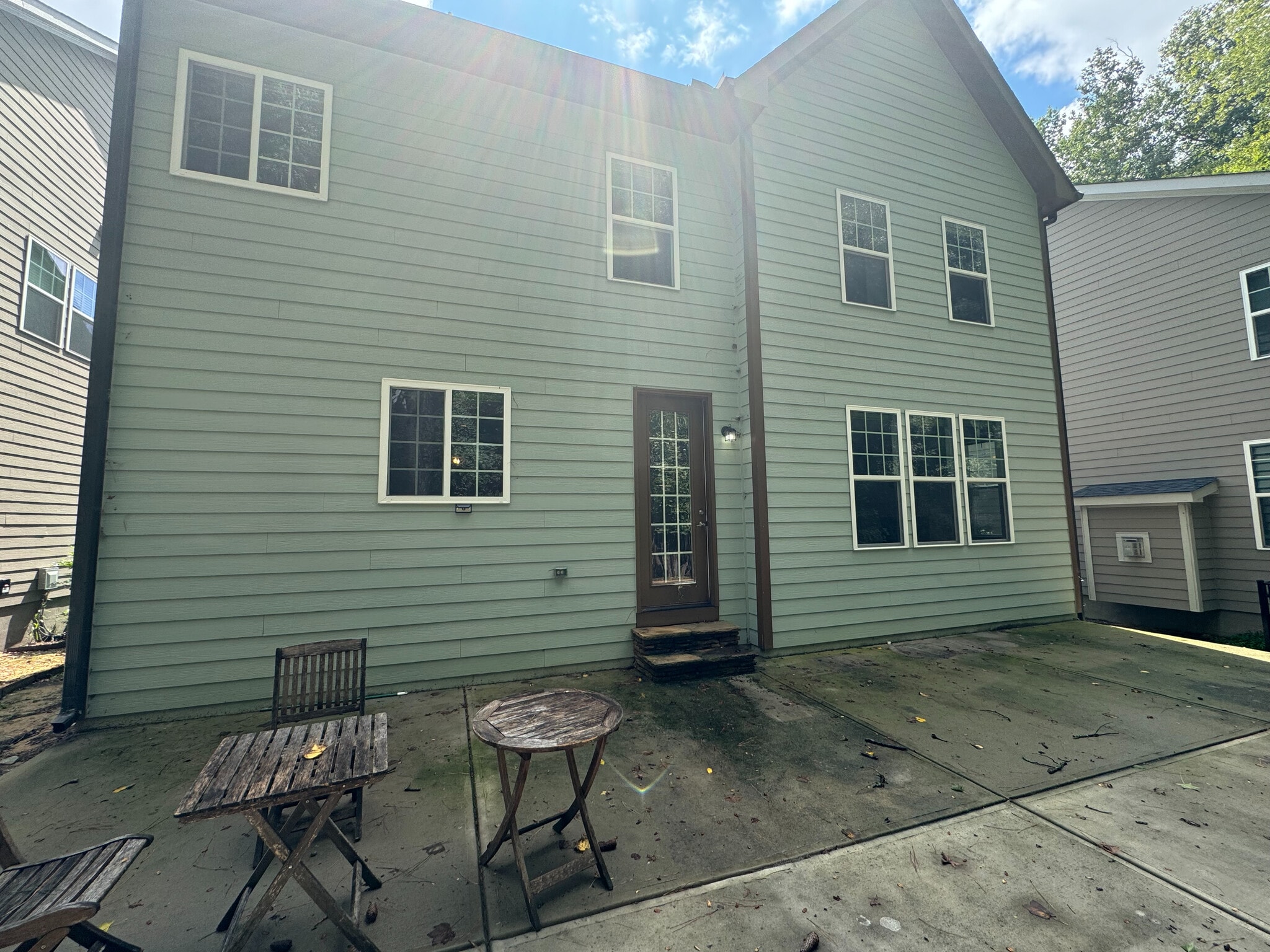 Building Photo - Room in Single Family Home on Grande Chateau Ln