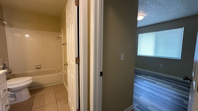 Building Photo - 112 Cory Ln
