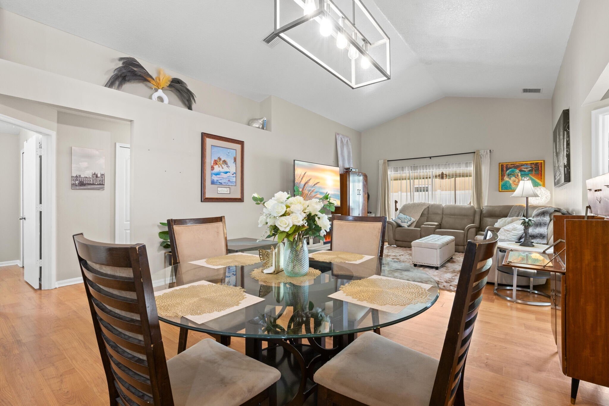 Building Photo - 18102 Leafwood Cir