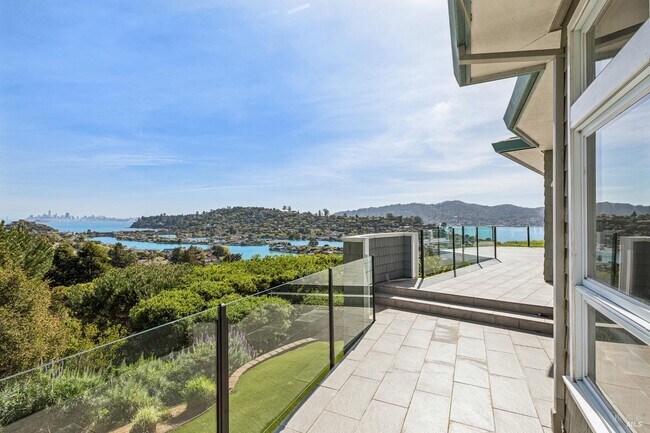 Building Photo - 95 Spring Ln