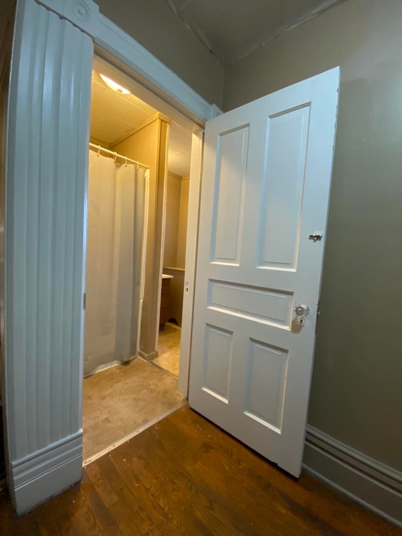 Building Photo - 220 N Dexter St