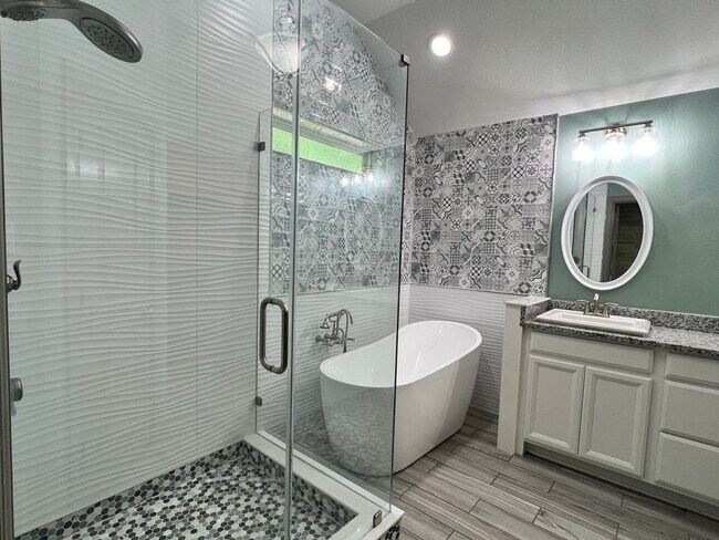 Building Photo - 211 Pleasant Hl Wy