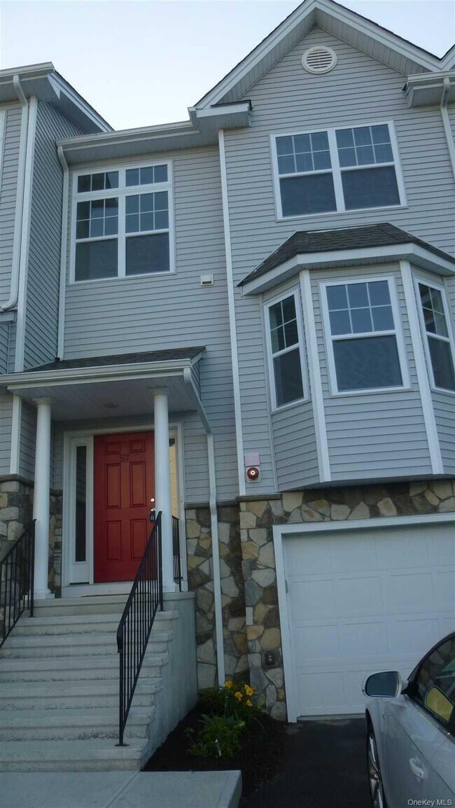 Building Photo - 48 Berry Ln