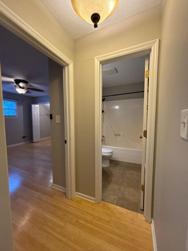 Building Photo - Townhome for Rent