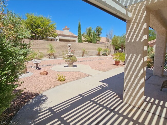 Building Photo - 2525 Palmridge Dr