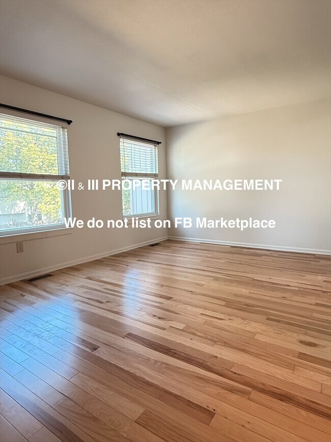 Building Photo - 8660 W 109th St