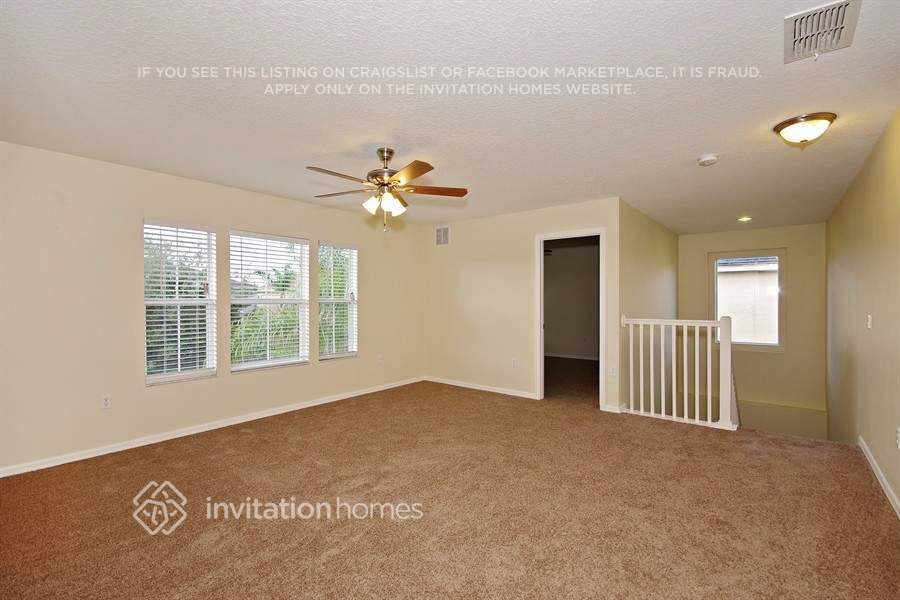 Building Photo - 10143 Malpas Point