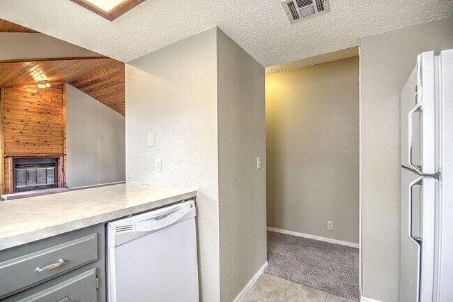 Building Photo - Breck Downtown Duplex.  Best location in all of Breck.  3 Bedroom.  GEAR GARAGE.