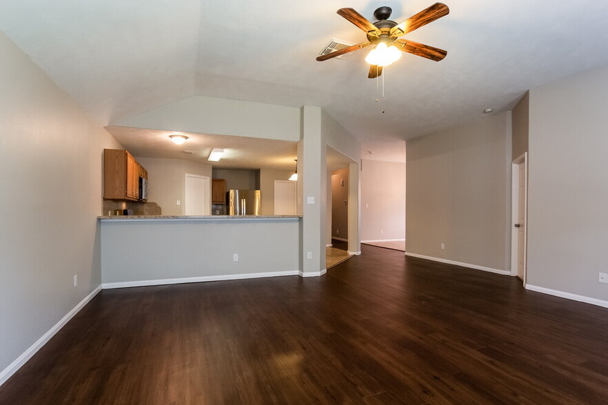 Building Photo - 18411 Atascocita Meadows Dr