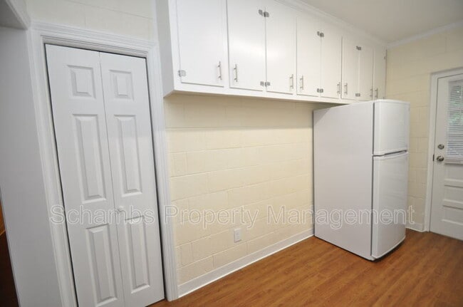 Building Photo - 1426 Old Trinity Cir