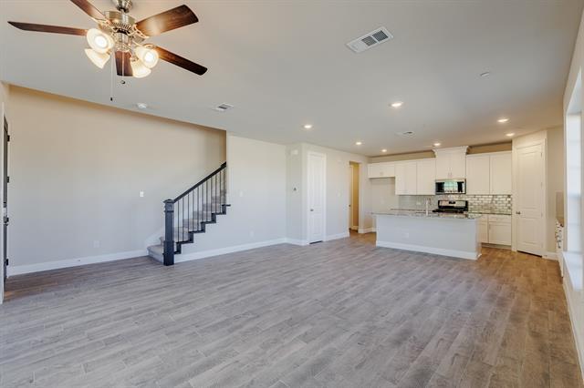 Building Photo - 914 Cotton Gin Ln