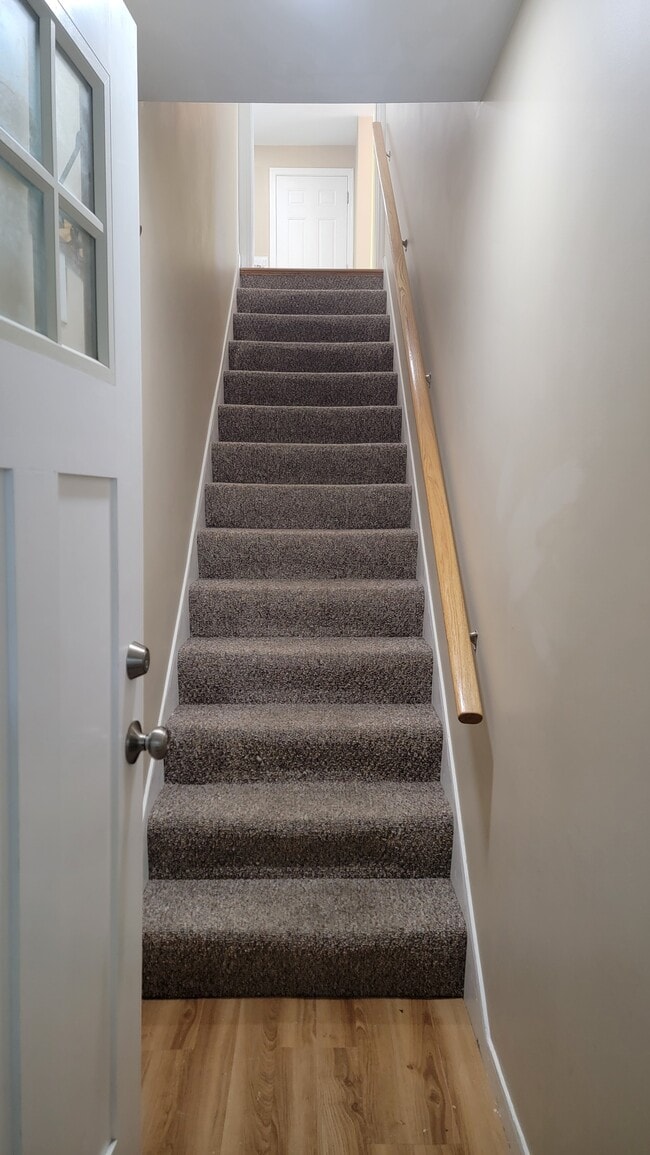 Building Photo - 52 Bolton St