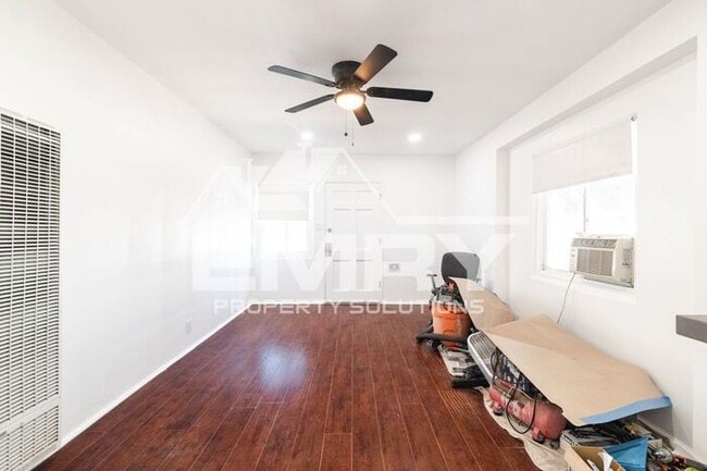 Building Photo - 5228 Repetto Ave