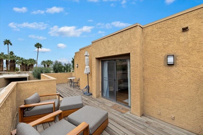 Building Photo - 73417 Foxtail Ln