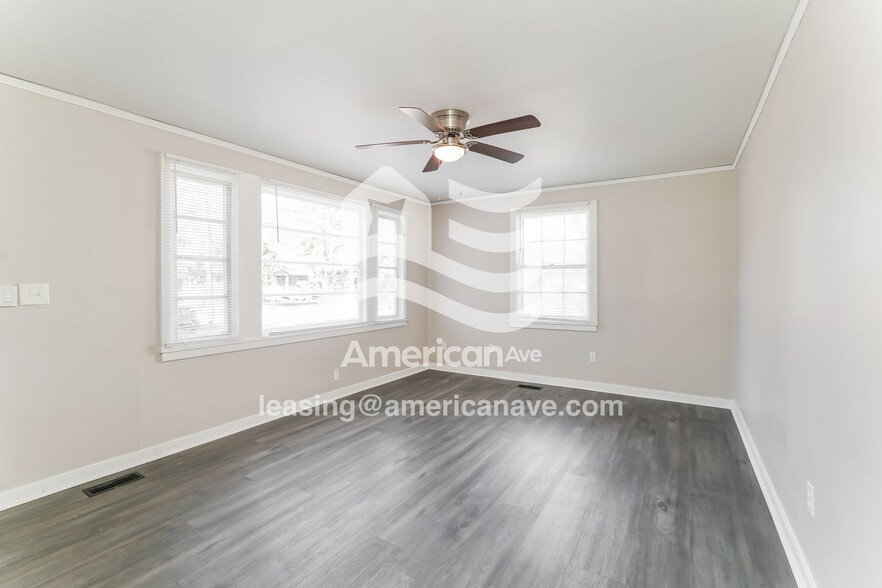 Building Photo - 2506 Coleman Ave