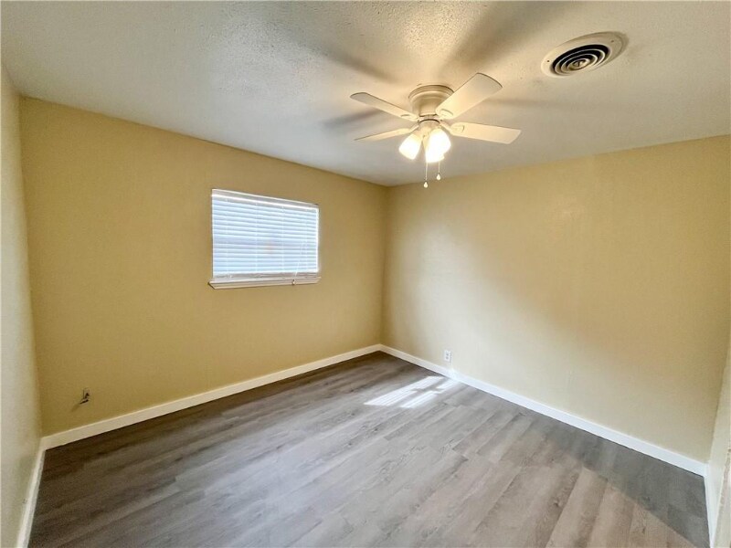 Building Photo - 3809 Betel St