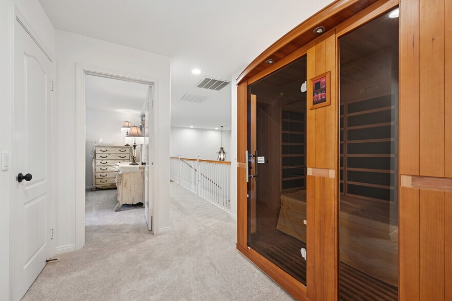 Building Photo - 5032 Amalfi Way