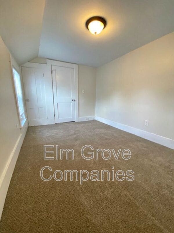 Building Photo - 56 Pennacook St