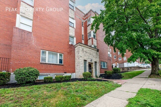 Building Photo - 2802 Digby Ave