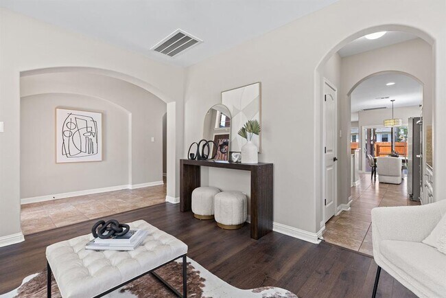 Building Photo - 3312 Cortes Pl