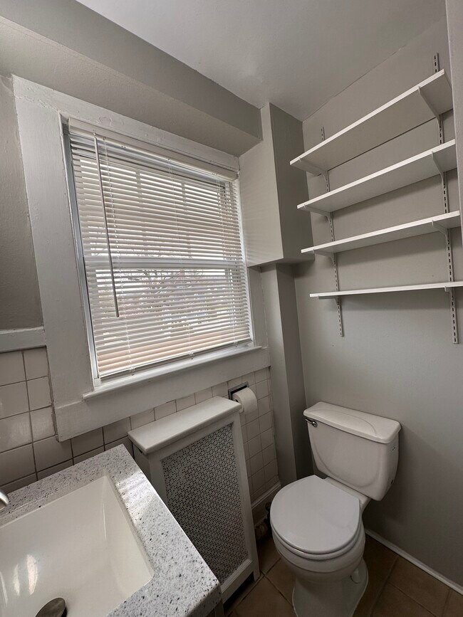 Bathroom 2 - 229 Walnut St