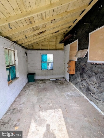 Building Photo - 485 High St
